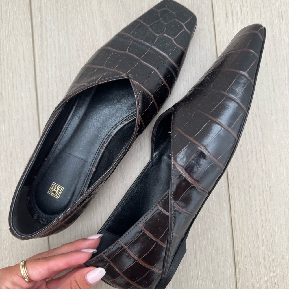 Toteme Croc-Embossed Patent Leather Flats